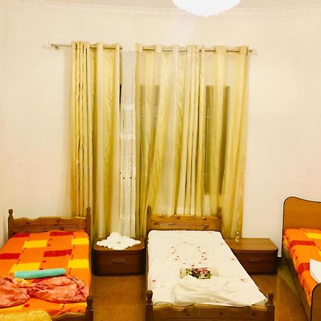 Port Side Rooms Durrës Zewnętrze zdjęcie